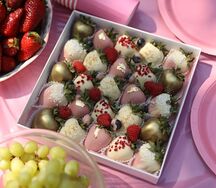 Клубника в шоколаде Premium Афродита 25 ягод