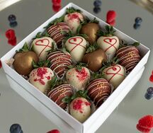 Клубника в шоколаде Love 16 ягод