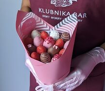 Букет из клубники в шоколаде Микс S