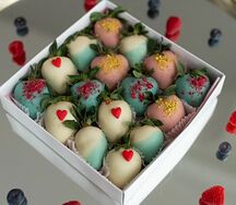 Клубника в шоколаде Весенняя мелодия