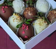 Микс Клубника в шоколаде 9 ягод