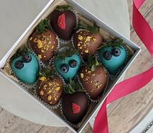 Клубника в шоколаде Карнавал 9 ягод