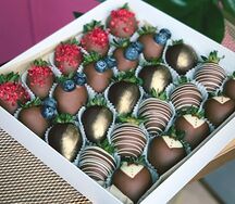 Клубника в шоколаде Моему защитнику 25 ягод