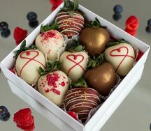 Клубника в шоколаде Love 9 ягод