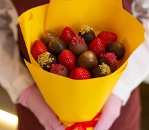 Букет из клубники Бали S