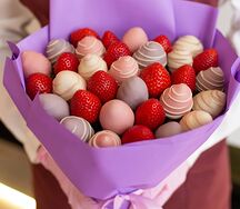 Букет из клубники в шоколаде Амстердам М