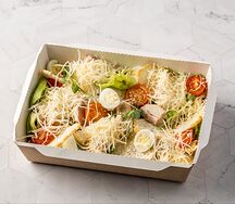 Салат Цезарь с курицей XL
