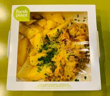 Куриная грудка Под шубой с жареным картофелем