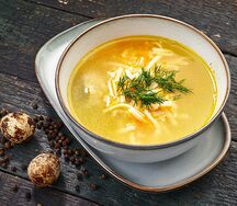 Куриный суп с лапшой