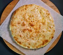 Пирог со шпинатом и сыром