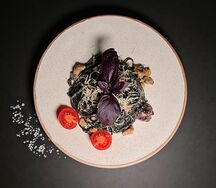 Паста Неро с морепродуктами