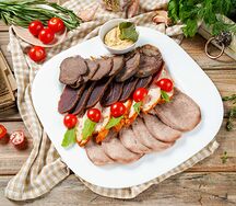 Мясная тарелка