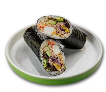 Суширитто с лососем