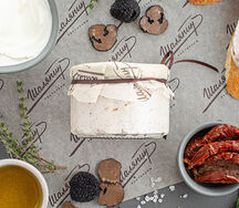 Сыр с трюфелем и вялеными томатами