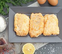 Судак, жаренный в яйце