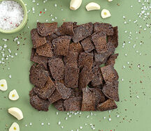 Сухарики ржаные с чесноком