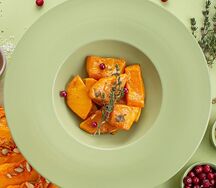 Тыква, запеченная с травами