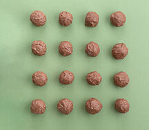 Трюфель с сухофруктами и ромом