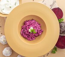 Салат из свеклы с чесноком