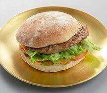 Сербская плескавица в сомуне