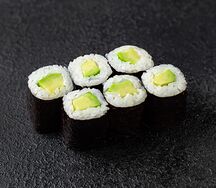 Ролл с авокадо