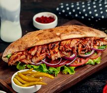 Шаверма в булочке