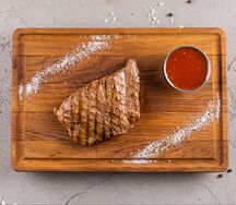 Стейк из cвинoй шеи