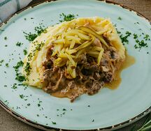 Бефстроганов с грибами