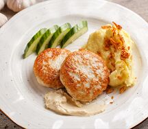 Щучьи котлеты с картофельным пюре