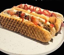 Хот-дог с сосиской