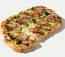 Пицца Нисуаз с тунцом и брокколи