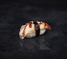 Суши с угрем