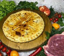 Пирог с мясом большой