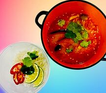 Том ям с морепродуктами