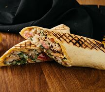 Шаурма Адыгейская с сулугуни 