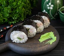 Футомаки с креветкой