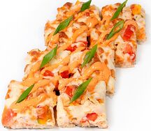 Суши-пицца с курицей