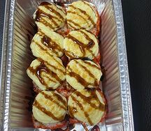 Ролл Запеченная Калифорния тобико