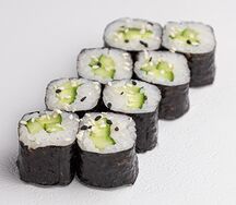 Ролл с огурцом