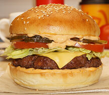 Огурец Чизбургер