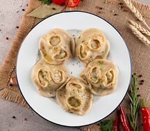 Манты с говядиной 