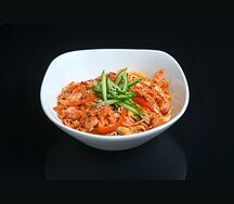 Wok три мяса в томатном соусе