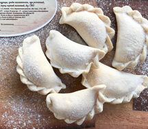 Замороженные вареники Деревенские ручной работы