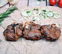 Шашлык из баранины на кости