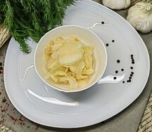 Имбирь маринованный белый