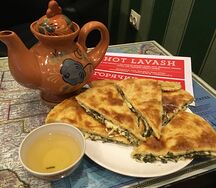 Хачапури с сыром сулугуни, с творогом и с зеленью