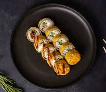 Горячий ролл с угрем