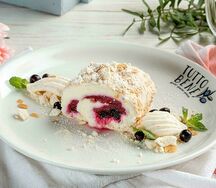 Меренговый рулет