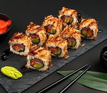 Ролл Бонито спешл лосось с тунцом Bony