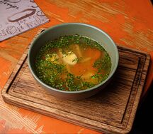 Наваристый куриный суп с куриной грудкой